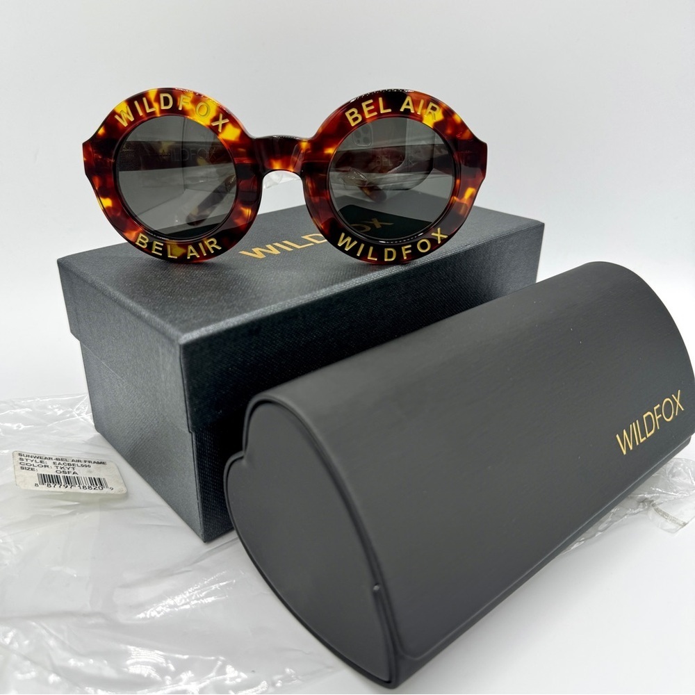 NWT Wildfox Bel Air Tortoise Shell Brown Belair Sunglasses Classic NEW with case